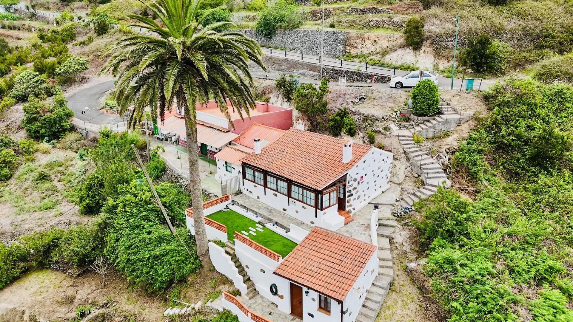 Holiday House Cruz De Tierno Agulo
